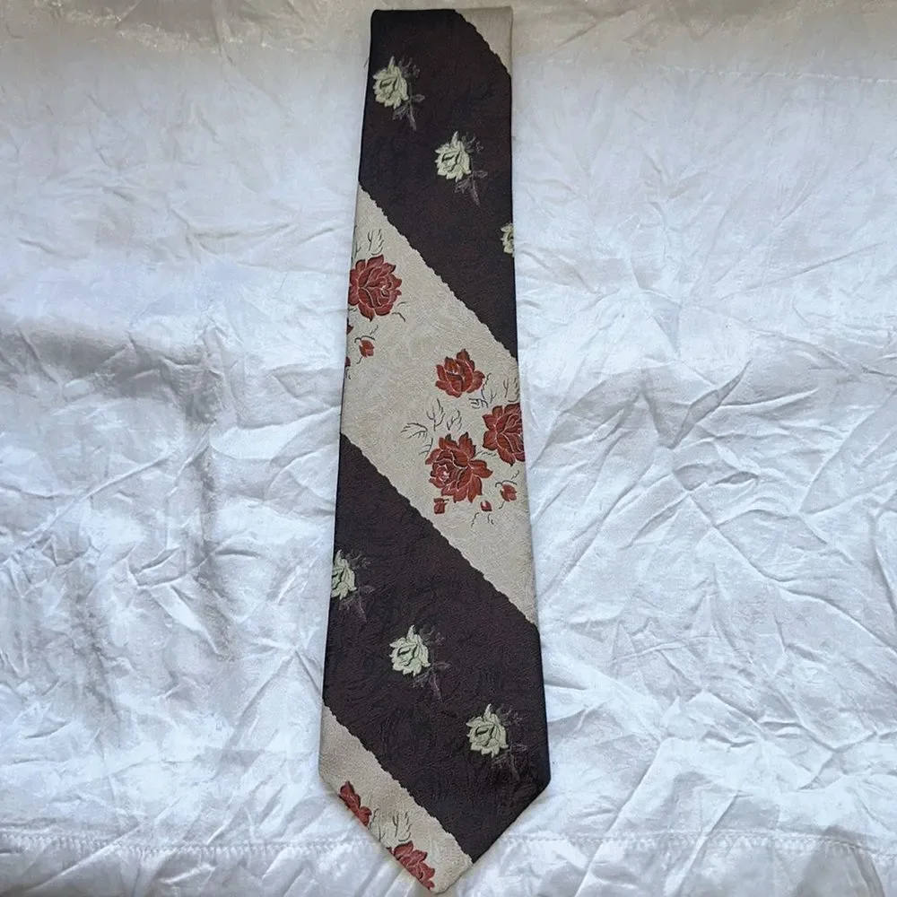Vtg 70s Don Loper Diagonally Striped Floral Patterned Wide‎ Tie in Cream & Brown